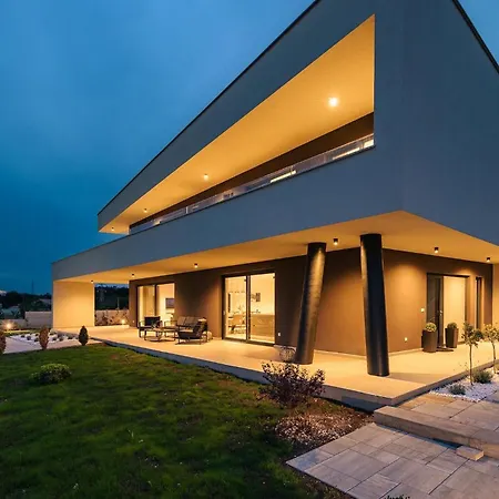 De La Vie Feriehus Raša