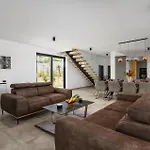 Vikendica De La Vie Rasa